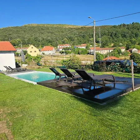 Pousadinha De Paradela (Vila Real)